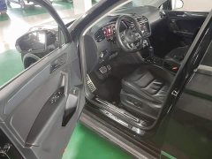 Volkswagen Tiguan L 330TSI Automatic FWD R-Line Comfort Edition - фото 15