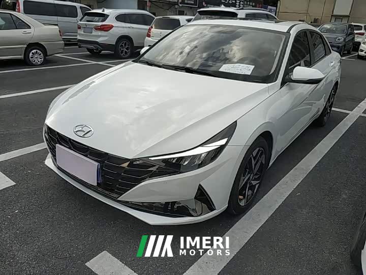 Hyundai Elantra 1.5L CVT GLX Elite