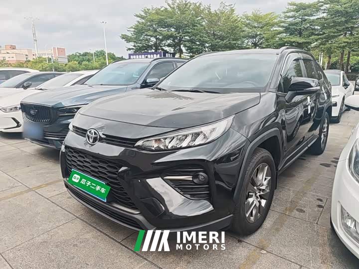 Toyota Wildland 2.0L CVT FWD Leading Edition - автомобиль из Китая