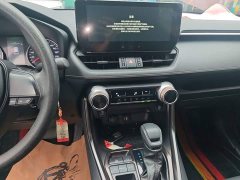 Toyota Wildland 2.0L CVT FWD Leading Edition - фото 12