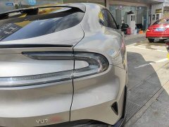 Xiaomi YU7 Four-Wheel Drive Max Edition - ფოტო 7