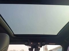 Toyota Crown Venza 2.5L HEV AWD Premium - фото 17
