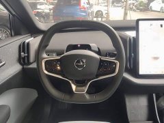 Volvo EX30 Rear-Wheel Drive Extended Range Ultra - ფოტო 10