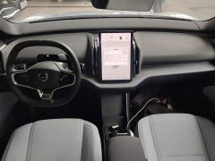 Volvo EX30 Rear-Wheel Drive Extended Range Ultra - ფოტო 9