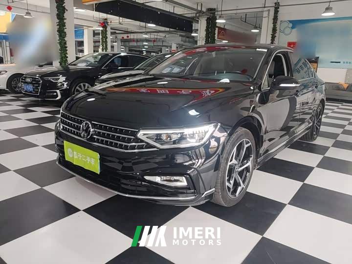Volkswagen Magotan 2 Million Units Commemorative Edition 330TSI DSG Leading Version