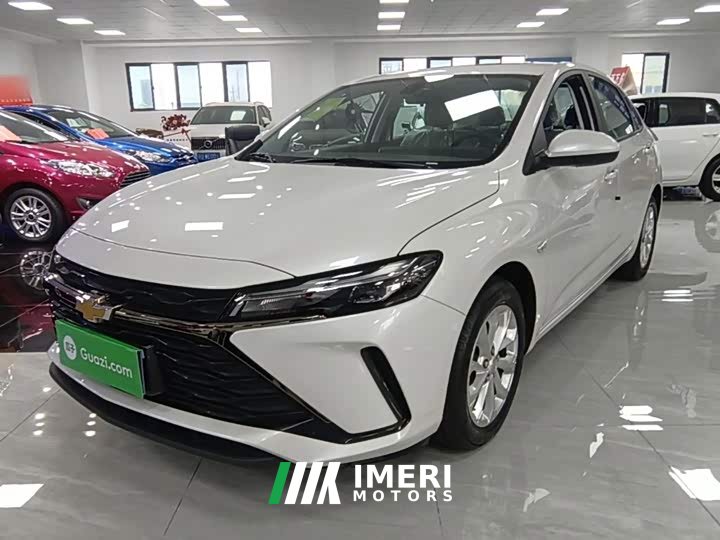 Chevrolet Cruze 1.5L Dual-Clutch Deluxe Edition - автомобиль из Китая