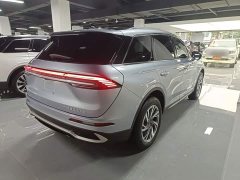 Lincoln Explorer 2.0T Two-Wheel Drive Premium - ფოტო 6