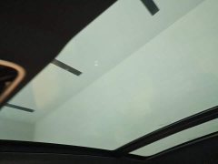 Land Rover Range Rover Velar 250PS Gloss Black Collector's Edition - ფოტო 17