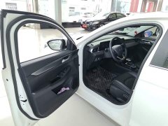 Ford Fiesta 1.5L Automatic Diamond Edition - photo 15