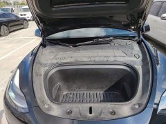 Tesla Model Y Standard Range RWD - ფოტო 19