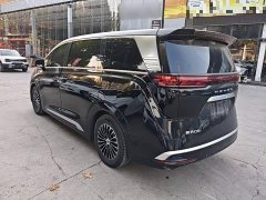 Denza D9 DM-i 970 AWD Flagship - фото 4