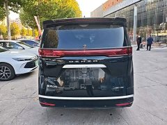 Denza D9 DM-i 970 AWD Flagship - фото 5
