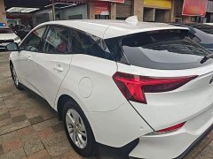 Buick Weilan 6 Plug-in Hybrid Connected Fashion Edition - фото 4