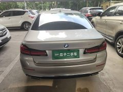 BMW 5 Series 525Li Luxury Package - фото 5