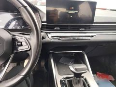 Geely Emgrand 4th Generation 1.5L CVT Luxury - ფოტო 9