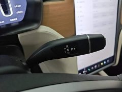 Tesla Model X Long Range Plus - ფოტო 13