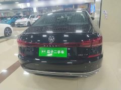 Volkswagen Passat Outstanding Edition 380TSI Dragon Ascendant Version - ფოტო 5