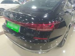 Volkswagen Passat Outstanding Edition 380TSI Dragon Ascendant Version - ფოტო 7