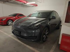 Tesla Model Y Rear-Wheel Drive - ფოტო 1