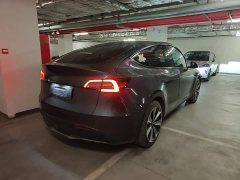 Tesla Model Y Rear-Wheel Drive - ფოტო 6