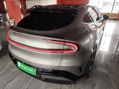 Xiaomi YU7 Four-Wheel Drive Max Edition - ფოტო 4