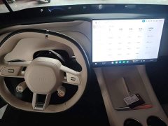 Xiaomi YU7 Four-Wheel Drive Max Edition - ფოტო 5