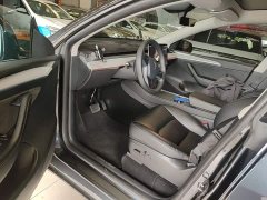 Tesla Model Y Rear-Wheel Drive - ფოტო 15