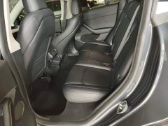 Tesla Model Y Rear-Wheel Drive - ფოტო 16