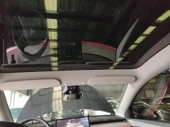 Tesla Model Y Rear-Wheel Drive - ფოტო 17