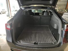 Tesla Model Y Rear-Wheel Drive - ფოტო 18
