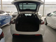 Tesla Model Y Standard Range RWD - ფოტო 18