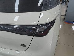 BYD Dolphin 405km Fashion Edition - ფოტო 7