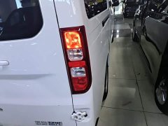 Wuling Yangguang 310KM Coach Edition CATL Customized Edition - ფოტო 7