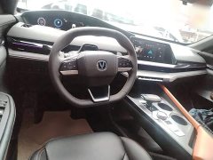 Changan UNI-V 1.5T Deluxe - ფოტო 10