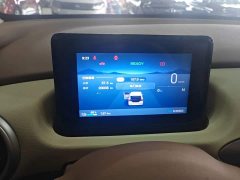 Wuling Hongguang MINIEV Fourth Generation Four-Door Advanced Edition - ფოტო 11
