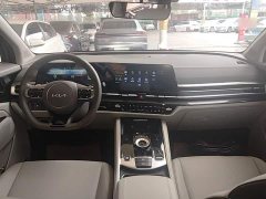 Kia Lion Platinum Tuojie 1.5T 2WDPremiumSmart Edition - фото 9