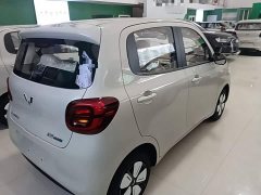 Wuling Hongguang MINIEV Fourth Generation Four-Door Advanced Edition - фото 6