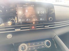 Hyundai Elantra 1.5L CVT GLX Elite - фото 12