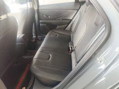 Hyundai Elantra 1.5L CVT GLX Elite - фото 16