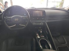 Hyundai Elantra 1.5L CVT GLX Elite - фото 9