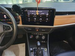 Volkswagen Bora 200TSI DSG Comfort Pro - ფოტო 12