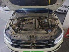 Volkswagen Bora 200TSI DSG Comfort Pro - ფოტო 19