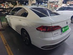 Volkswagen Bora 200TSI DSG Comfort Pro - ფოტო 4