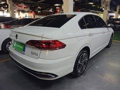 Volkswagen Bora 200TSI DSG Comfort Pro - ფოტო 6