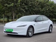 Tesla Model 3 Rear-Wheel Drive - ფოტო 1