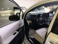 Toyota Sienna 2.5L Hybrid Platinum Edition - фото 15