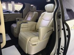 Toyota Sienna 2.5L Hybrid Platinum Edition - фото 16