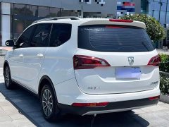 Baojun 730 1.5L Manual Fashion Edition 7-seater - фото 4