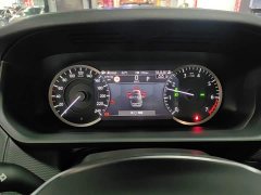 Land Rover Discovery 360PS R-Dynamic S - ფოტო 11