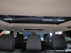 Land Rover Discovery 360PS R-Dynamic S - ფოტო 17